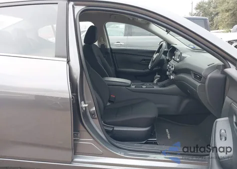 2025 Nissan Sentra S из США, поврежденный, VIN 3N1AB8BV5SY284243